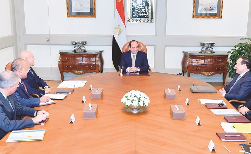 الرئيس عبد الفتاح السيسي مستقبلا كلاوديو ديسكالزي الرئيس التنفيذي لشركة إيني﻿