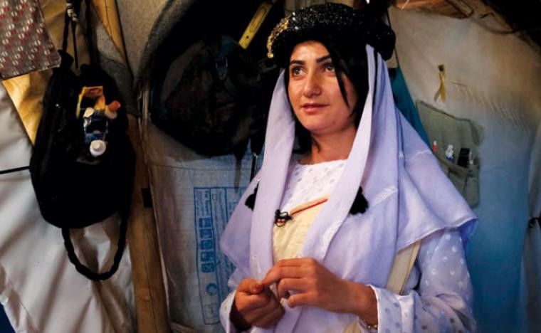 إيمان عباس من قبضة تنظيم "داعش" إلى رواية ذاكرة أيزيدية مؤلمة