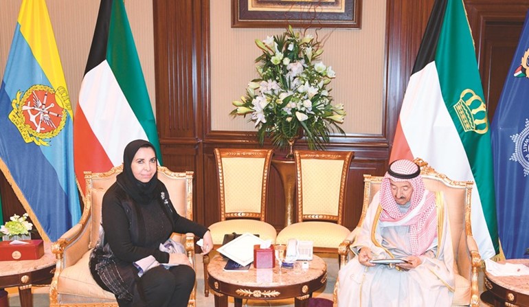 صاحب السمو الأمير يستقبل الشيخة د.سعاد الصباح	﻿
