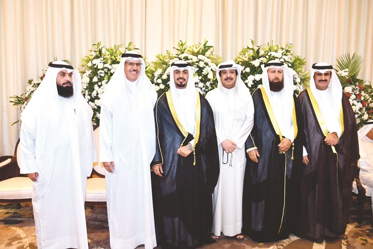 تهنئة لعايض شبيب وسعد شبيب والمعرس وخاله عبدالله الداهش وبدر شبيب﻿