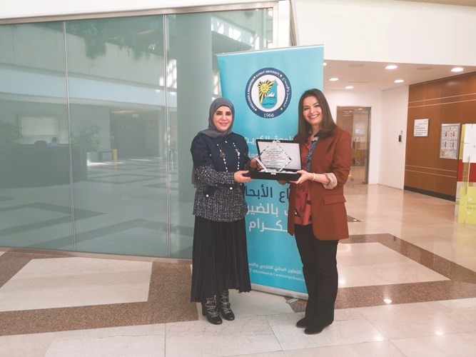 جامعة الكويت تستعرض أساسيات علم البيانات باستخدام برنامج R System
