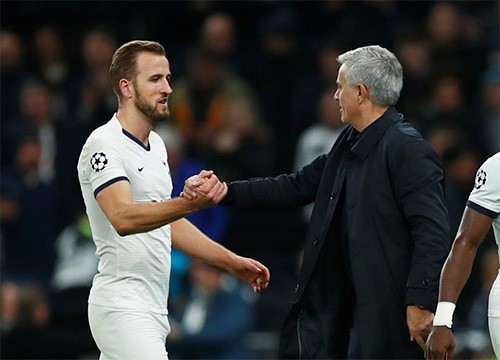 توتنهام يفوز على أولمبياكوس وبايرن ميونخ على ريد ستار ويتأهلان لدور الـ 16 بدوري الأبطال