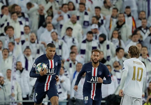 باريس سان جيرمان ينتفض قرب النهاية ويتعادل 2-2 مع ريال مدريد