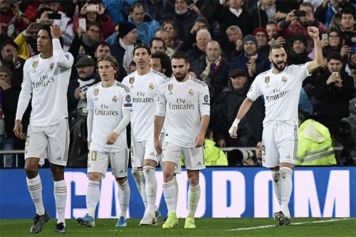 باريس سان جيرمان ينتفض قرب النهاية ويتعادل 2-2 مع ريال مدريد