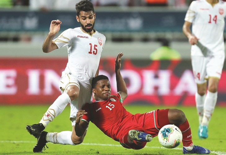 عُمان والبحرين.. «البداية تعادل»