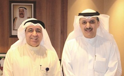 عبدالرحمن القديري خلال زيارته الوكيل محمد بوشهري﻿