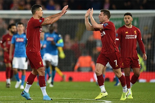 ليفربول ونابولي يتعادلان 1-1 في أنفيلد