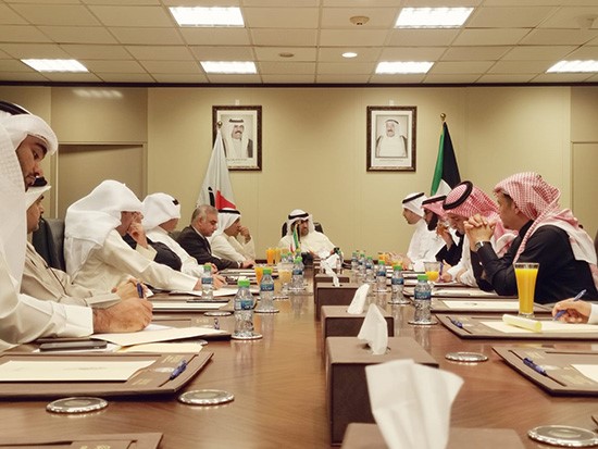 الروضان بحث مع وفد سعودي تعزيز الصادرات الغذائية بين البلدين