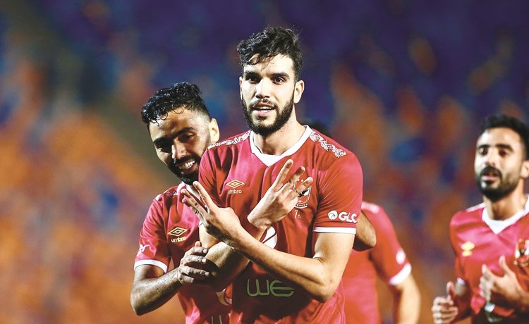 أزارو يعود للتهديف مع الأهلي