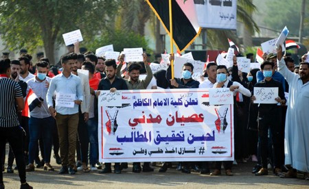 دوافع المحتجين في العراق اقتصادية قبل أن تكون سياسية