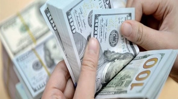 الدولار الأميركي يستقر أمام الدينار عند 0.303 ..واليورو ينخفض إلى 0.335