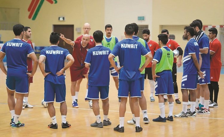 حبيب: سوء الحظ وضع «أزرق الصالات» في أصعب مجموعة بـ «الآسيوية»