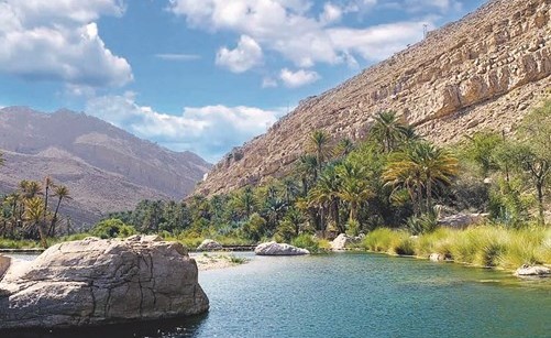 وادي بني خالد.. كهوف مائية وينابيع وعيون