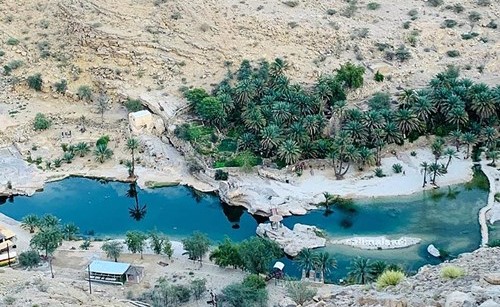 وادي بني خالد.. كهوف مائية وينابيع وعيون