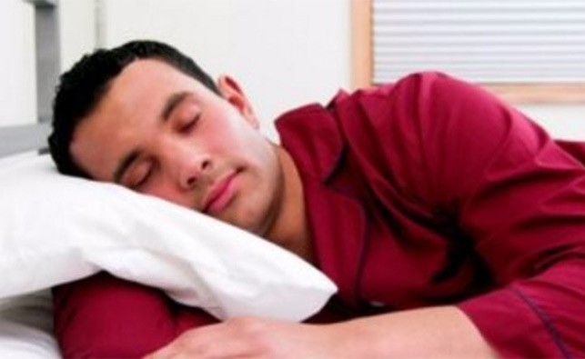 علماء بالصين: الأشخاص الذين ينامون في النهار معرّضون للإصابة بجلطة دماغية