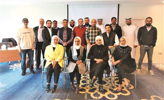 صورة جماعية للمتدربين