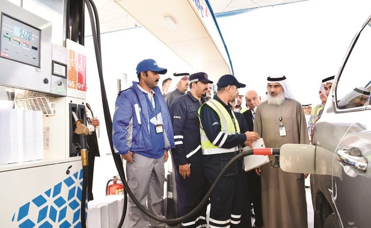 «البترول الوطنية» تفتتح أولى محطات الوقود الجديدة في مدينة جابر الأحمد