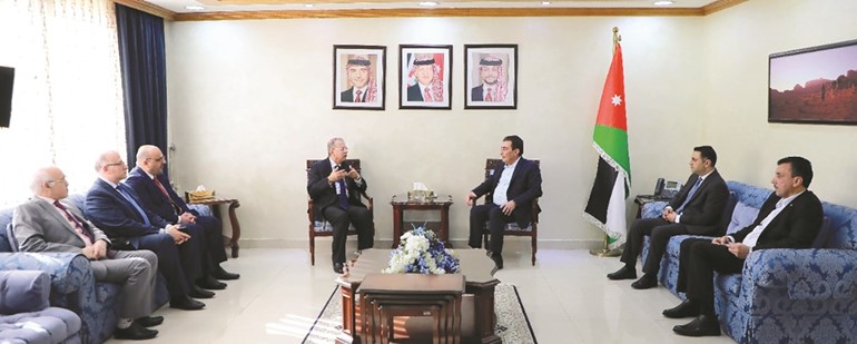 رئيس مجلس النواب الأردني خلال لقائه مدير عام المعهد العربي للتخطيط