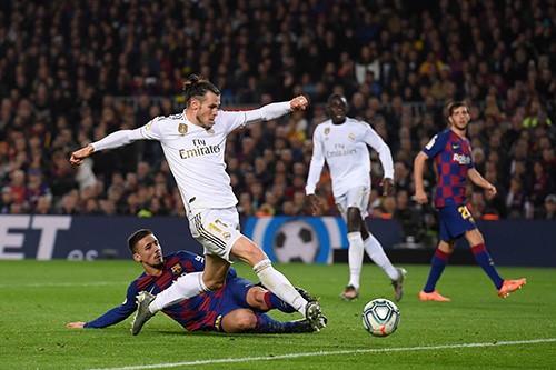 برشلونة وريال مدريد يتعادلان في قمة نادرة بدون أهداف