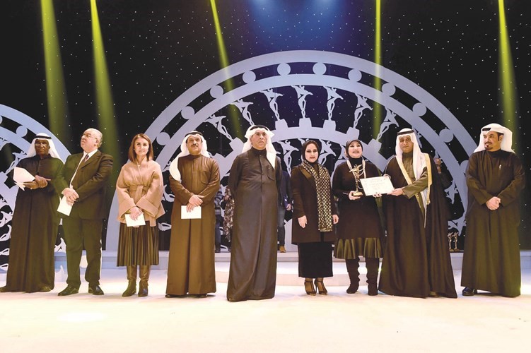 أفضل ممثلة دور أول سماح عن مسرحية هاديس
