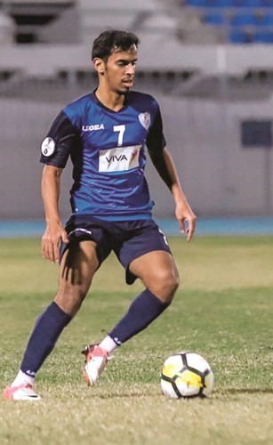 محمد زنيفر في صفوف العربي