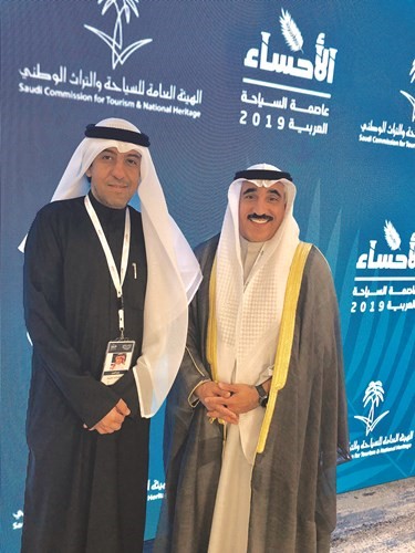 وكيل قطاع السياحة يوسف مصطفى والزميل رشيد الفعم