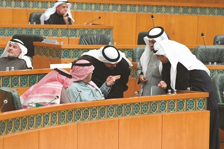 عسكر العنزي ونايف المرداس وطلال الجلال وأنس الصالح وم.محمد الهدية﻿