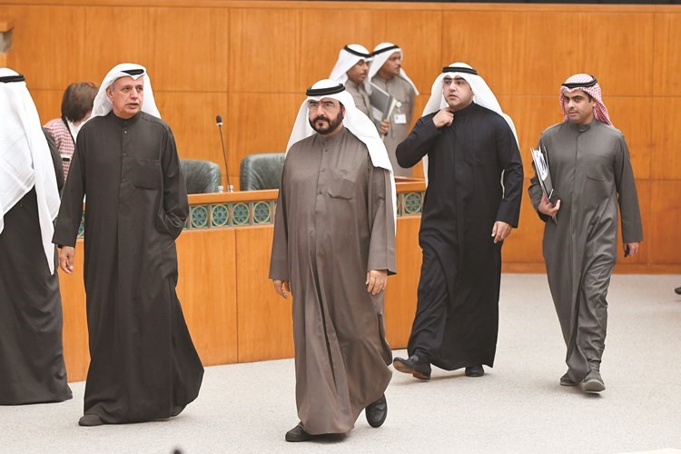 رياض العدساني﻿