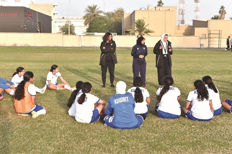 جانب من تدريب منتخب الناشئات 	(متين غوزال)