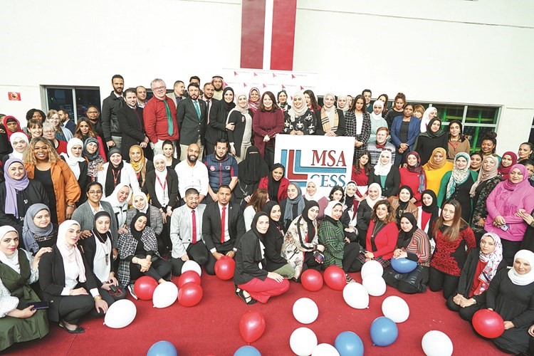 إداريو وفريق نورث وست خلال الاحتفال بالحصول على الاعتماد الأميركي MSA