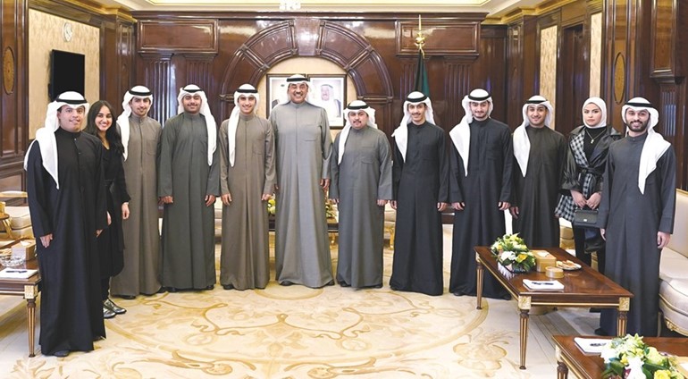 سمو الشيخ صباح الخالد خلال استقباله اتحاد طلبة فرع أميركا