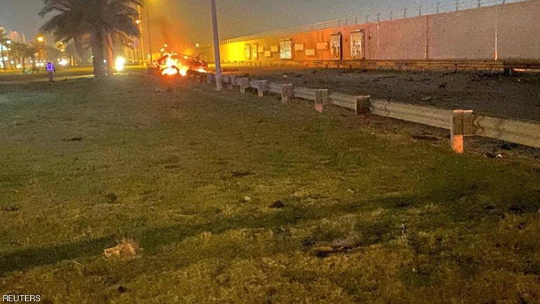 حشود في تشييع سليماني والمهندس ..بعد غارة ليلية جديدة والتحالف الدولي يقلص عملياته العسكرية في العراق