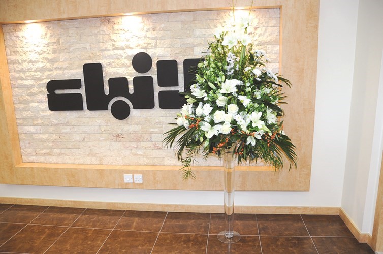 ورود سمو رئيس الوزراء الشيخ صباح الخالد زينت الأنباء في عيدها