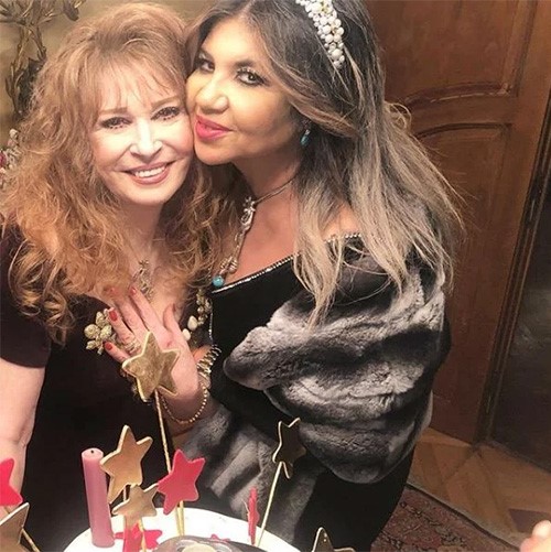 شاهد.. أحدث ظهور لـ نيللي في عيد ميلادها