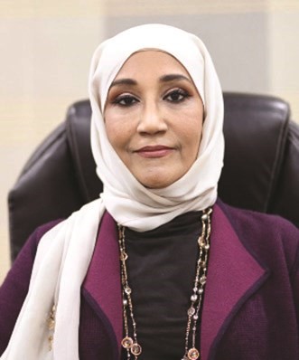 سناء العنزي