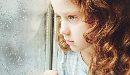 بالفيديو.. شرطة أبوظبي تحذّر من "8 مخاطر" تهدد سلامة الأطفال داخل المنازل