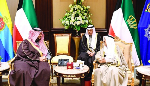  سمو الامير حفظه الله ورعاه يستقبل الامير تركي بن محمد آل سعود	