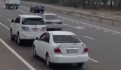 بالفيديو.. رادارات ثابتة لضبط مخالفي «عدم ترك مسافة كافية» في أبوظبي