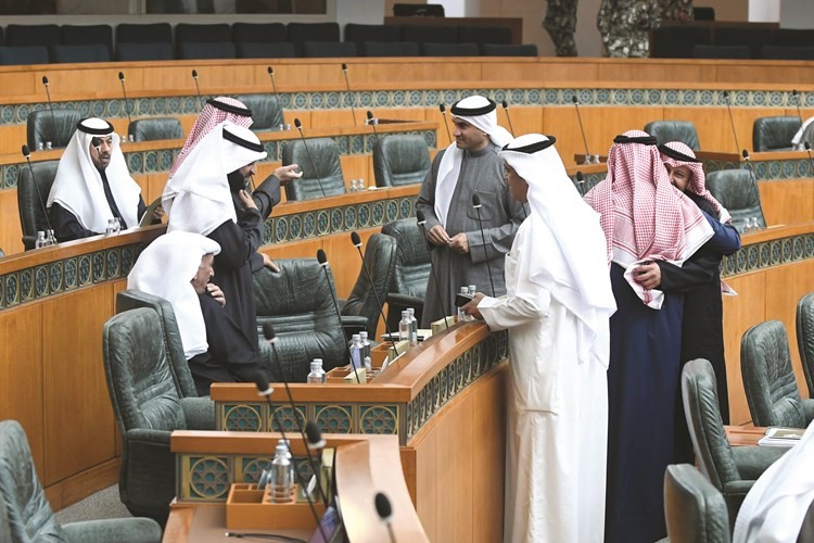 خالد العتيبي وعبدالله الكندري وعبدالله فهاد وشعيب المويزري