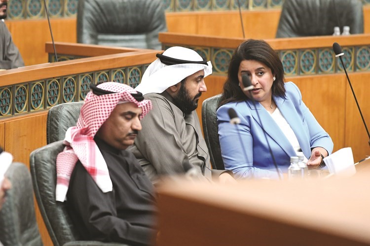 د.رنا الفارس والشيخ د.باسل الصباح ود.سعود الحربي