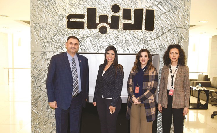 ياسمين عادل تقدم تهاني أسرة جميرا شاطئ المسيلة في عيد الأنباء