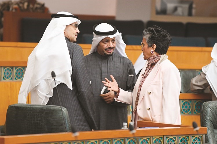 صفاء الهاشم وماجد المطيري ومحمد المطير