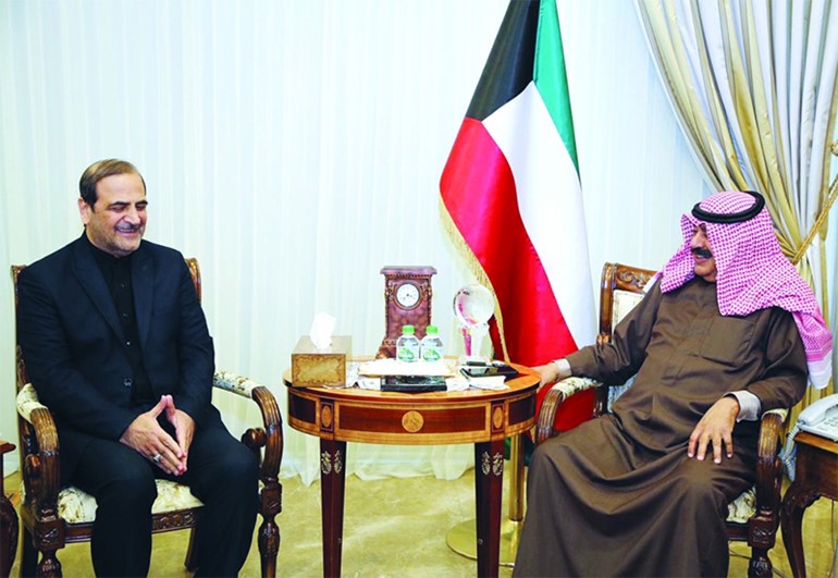 الجارالله بحث مع السفير الإيراني تطورات الأوضاع الإقليمية والدولية