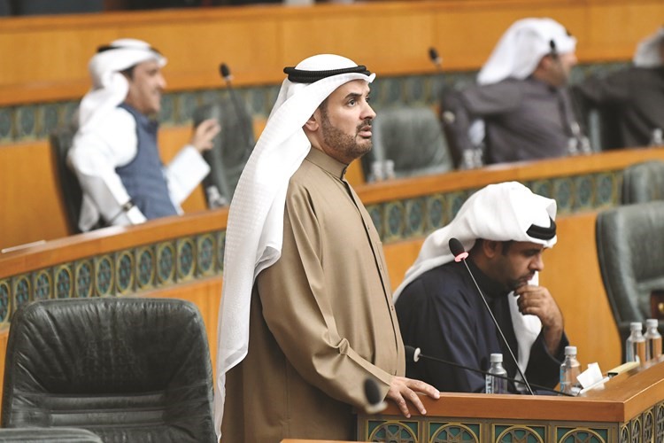 حمدان العازمي﻿