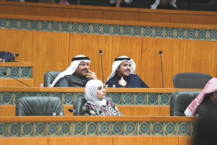 د.مريم العقيل وناصر الدوسري وطلال الجلال﻿