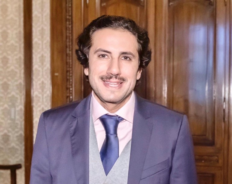 السفير عزام الصباح