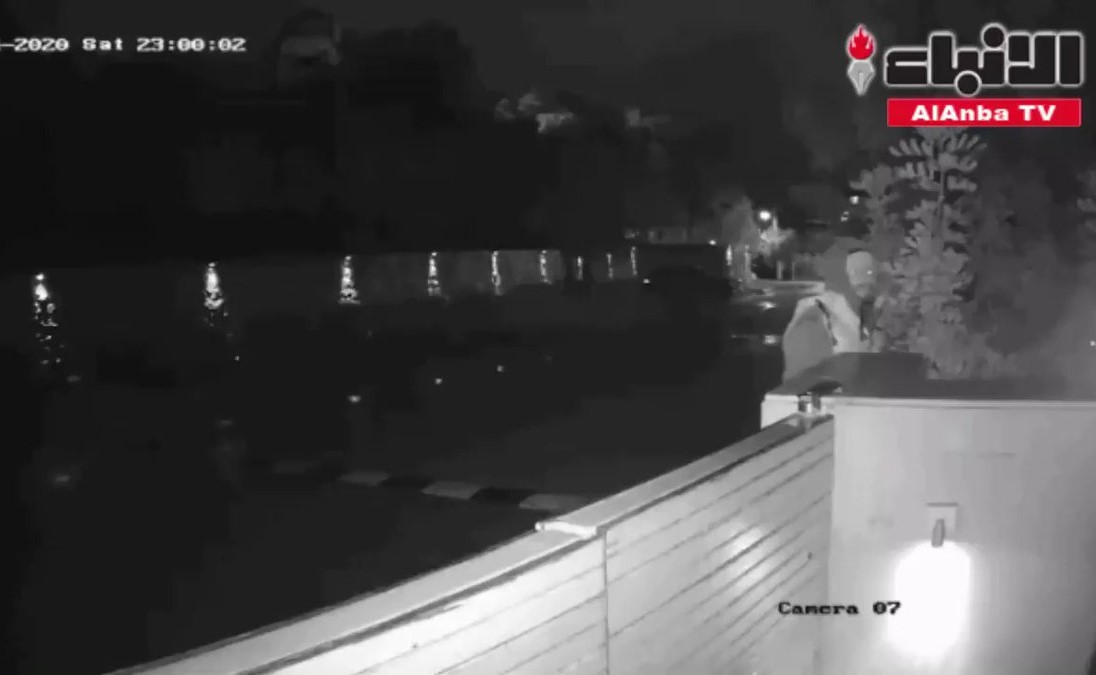 تداول فيديو جديد لمقتحم فيلا نانسي عجرم يظهر فيه مسلح بمسدس وبدون قناع