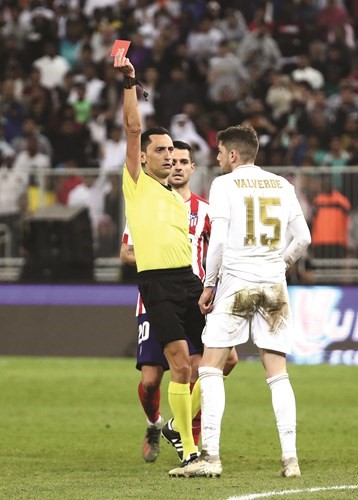الملكي.. «سوبر» بـ «الأحمر» !