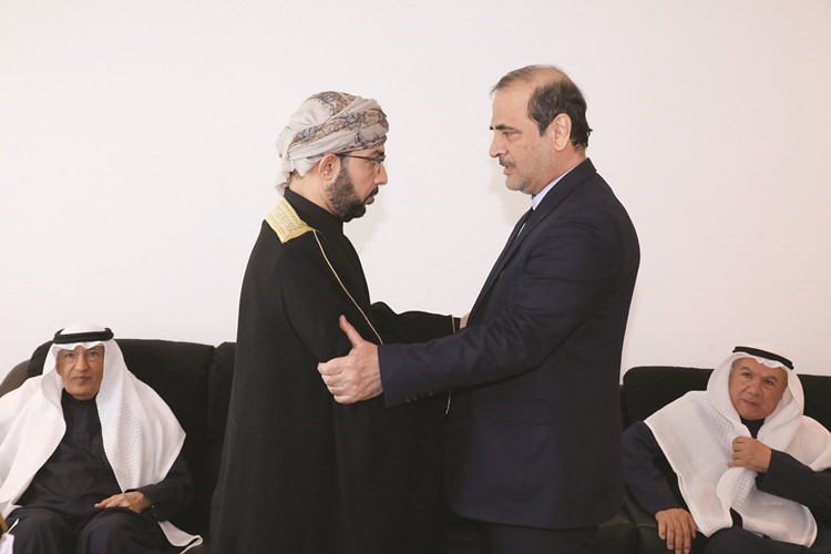 السفير الإيراني محمد إيراني يعزي هلال الشنفري