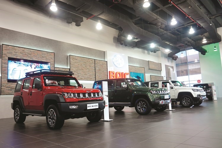«التجارية الأولى» تفتتح معرضاً جديداً لسيارات «BAIC» في مجمع التلال